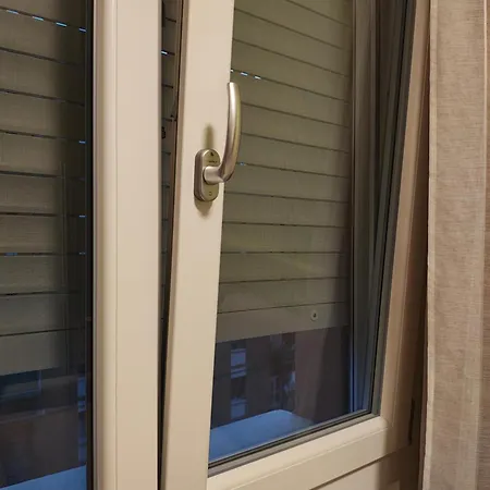 L.ady Μπολόνια