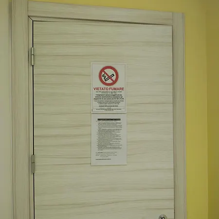 L.ady Πανσιόν