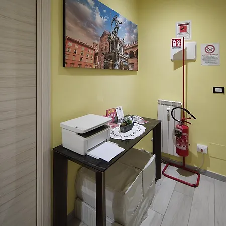 L.ady Gasthuis Bologna